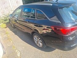 Schwarz Gebraucht 2017 Opel Astra Kombi | 10.500 € (Fairer Preis)