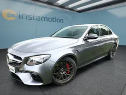 Grau Gebraucht 2018 Mercedes E63 AMG AMG Limousine | 62.599 € (Fairer Preis)