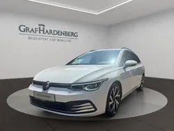 Weiß Gebraucht 2021 VW Golf VIII Style Kombi | 26.666 € (Fairer Preis)