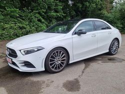 Weiß Gebraucht 2020 Mercedes A250 AMG Limousine | 26.490 € (Fairer Preis)