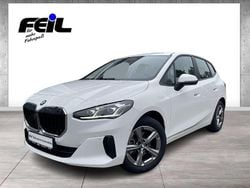 Alpinweiss iii Gebraucht 2024 BMW 218 Van / Kleinbus | 33.410 € (Etwas zu teuer)