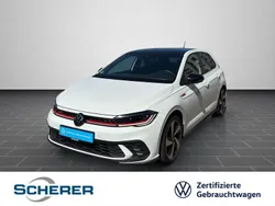 Pure white deep black perleffe Gebraucht 2022 VW Polo GTI Kleinwagen | 25.300 € (Fairer Preis)