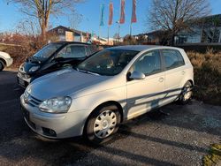 Silber Gebraucht 2006 VW Golf V Kleinwagen | 800 € (Superpreis)
