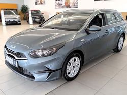 Grau Neu 2025 Kia Ceed Sportswagon Vision Kombi | 25.390 € (Teuer)
