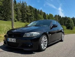 Schwarz Gebraucht 2011 BMW 330 Limousine | 12.950 € (Fairer Preis)