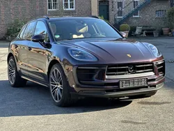 Kupferrubinmetallic Gebraucht 2023 Porsche Macan Turbo Chrono SUV | 79.790 €