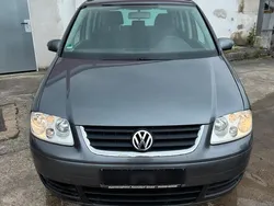 Grau Gebraucht 2004 VW Touran Van / Kleinbus | 1.700 € (Guter Preis)