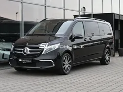 Obsidiaschwarz metallic Gebraucht 2020 Mercedes V250 Sport Van / Kleinbus | 49.950 € (Etwas zu teuer)