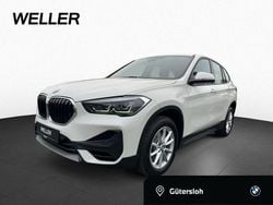 Alpinweiss iii (weiß) Gebraucht 2021 BMW X1 Advantage SUV | 26.444 € (Fairer Preis)