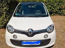 Weiß Gebraucht 2017 Renault Twingo LIMITED Kleinwagen | 9.500 € (Fairer Preis)