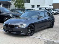 Grau Gebraucht 2014 BMW 318 Limousine | 9.990 € (Guter Preis)