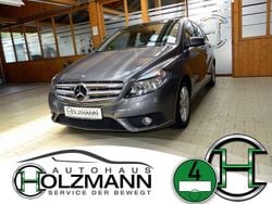 Grau Gebraucht 2014 Mercedes B180 Style Van / Kleinbus | 10.990 € (Fairer Preis)