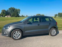 Grau Gebraucht 2016 VW Polo Kleinwagen | 7.900 € (Fairer Preis)