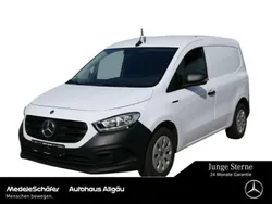Arktikweiß Gebraucht 2024 Mercedes eCitan Van | 20.051 € (Superpreis)