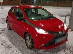 Rot Gebraucht 2018 Toyota Aygo Kleinwagen | 4.900 € (Superpreis)