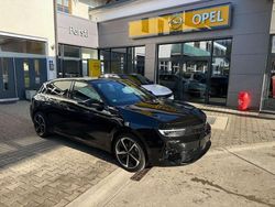 Schwarz perla nera metallic Gebraucht 2024 Opel Astra GS Line Limousine | 20.800 € (Guter Preis)
