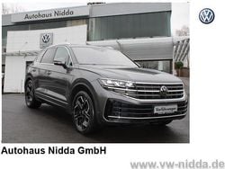Quarzitgrau metallic Gebraucht 2023 VW Touareg Elegance SUV | 59.999 € (Guter Preis)