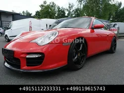 Rot Gebraucht 2002 Porsche 911 Carrera Coupé | 28.900 €