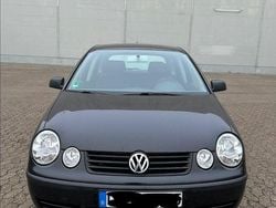 Schwarz Gebraucht 2003 VW Polo Basis Limousine | 3.299 € (Teuer)