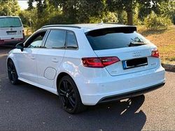 Weiß Gebraucht 2015 Audi A3 S-Line Limousine | 11.500 €
