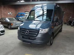 Amazon dunkelgrau Gebraucht 2021 Mercedes Sprinter Van | 23.776 €