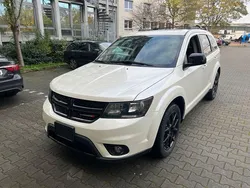 Perlmutt Gebraucht 2017 Dodge Journey SUV | 15.990 € (Teuer)