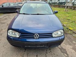Blau Gebraucht 2002 VW Golf IV Edition Kombi | 1.450 € (Fairer Preis)