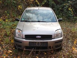 Gebraucht 2003 Ford Fusion Trend Limousine | 500 € (Superpreis)