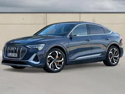Blau Gebraucht 2020 Audi e-tron Sportback Edition .1 SUV | 41.055 € (Fairer Preis)