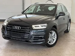Grau Gebraucht 2020 Audi Q5 Sport SUV | 23.990 € (Guter Preis)