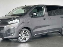 Grau Gebraucht 2024 Citroën Spacetourer Feel Van / Kleinbus | 36.270 € (Fairer Preis)