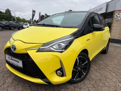 Gelb Gebraucht 2017 Toyota Yaris Hybrid Basis Kleinwagen | 16.900 € (Etwas zu teuer)
