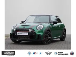 British racing green metallic Gebraucht 2023 Mini John Cooper Works Kleinwagen | 31.970 € (Fairer Preis)