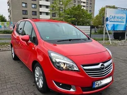 Rot Gebraucht 2015 Opel Meriva Innovation Van / Kleinbus | 9.500 € (Fairer Preis)