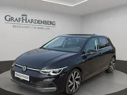 Schwarz Gebraucht 2022 VW Golf VIII Style Limousine | 27.900 € (Fairer Preis)