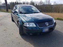 Grün Gebraucht 2001 VW Passat Limousine | 2.200 € (Etwas zu teuer)
