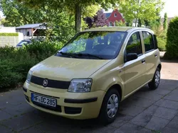 Gelb Gebraucht 2009 Fiat Panda Kleinwagen | 1.750 € (Fairer Preis)