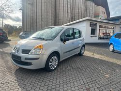 Grau Gebraucht 2005 Renault Modus Dynamique Van / Kleinbus | 1.390 € (Fairer Preis)