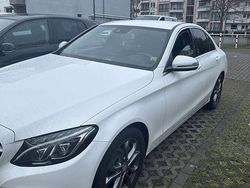 Weiß Gebraucht 2017 Mercedes C220 Avantgarde Limousine | 16.500 € (Superpreis)