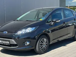 Pantherschwarz metallic Gebraucht 2011 Ford Fiesta Trend Kleinwagen | 6.990 € (Etwas zu teuer)