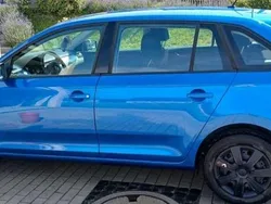 Blau Gebraucht 2015 Skoda Rapid Ambition Limousine | 7.399 € (Guter Preis)