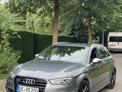 Grau Gebraucht 2015 Audi S3 Ambiente Limousine | 16.800 € (Superpreis)