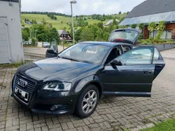 Grau Gebraucht 2010 Audi A3 Sportback Ambition Limousine | 5.800 € (Guter Preis)