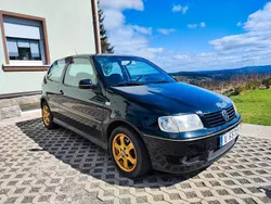 Schwarz Gebraucht 2000 VW Polo Kleinwagen | 1.900 €
