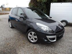 Grau Gebraucht 2010 Renault Scénic III Dynamique Van / Kleinbus | 3.890 € (Etwas zu teuer)