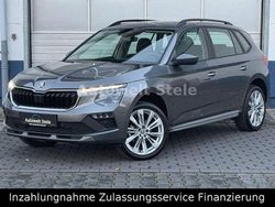 Grau Gebraucht 2024 Skoda Kamiq Selection SUV | 28.480 € (Fairer Preis)
