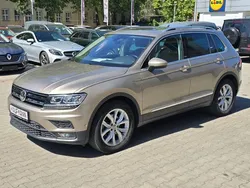 Beige Gebraucht 2018 VW Tiguan Comfortline SUV | 19.890 € (Fairer Preis)