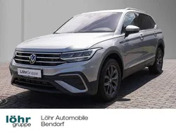 Silber Gebraucht 2023 VW Tiguan Allspace Move SUV | 36.980 € (Guter Preis)