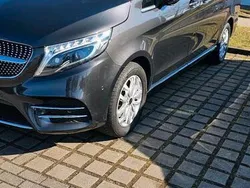 Andere außenfarben Gebraucht 2021 Mercedes V300 Edition Van / Kleinbus | 64.998 € (Fairer Preis)