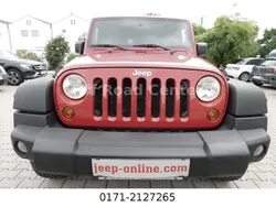Rot Gebraucht 2007 Jeep Wrangler Unlimited Sport SUV | 21.900 € (Fairer Preis)